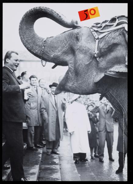 Besuch des Zirkus Althoff beim Regierenden Bürgermeister von Berlin Willy Brandt
